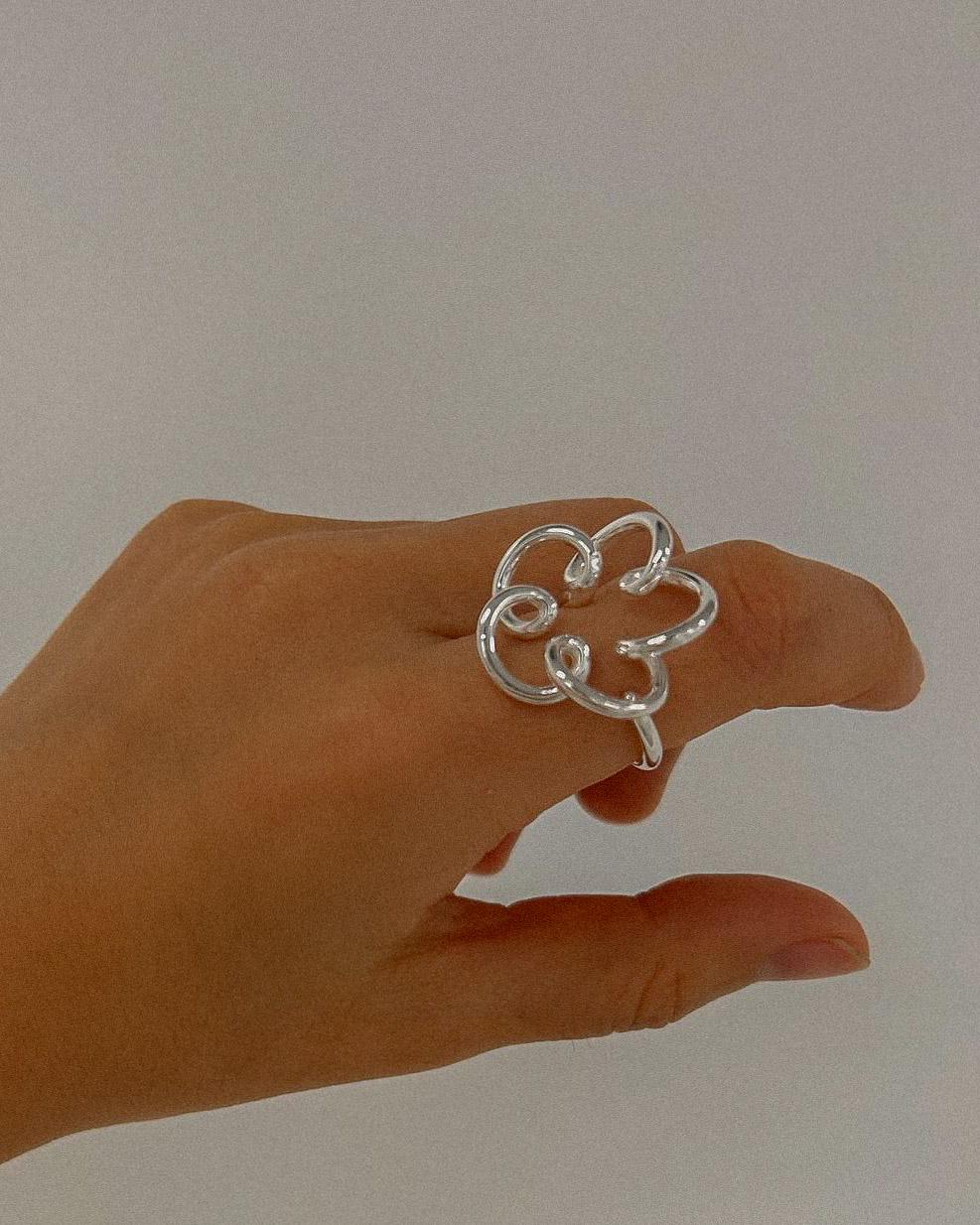 Twisted Silver Flower Ring