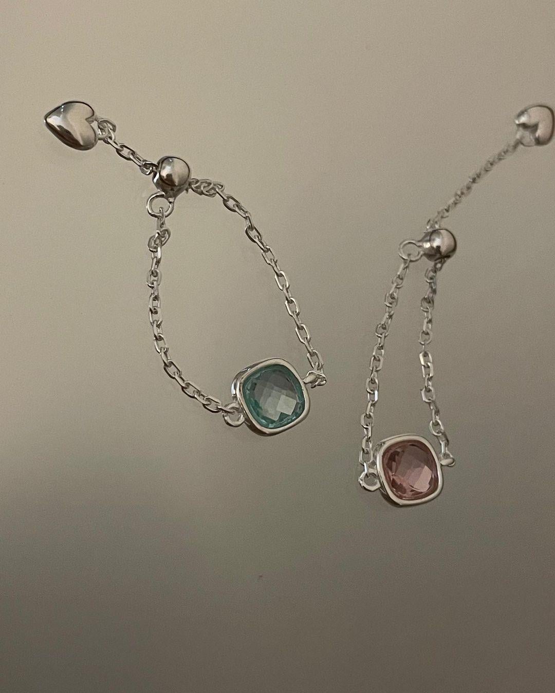 Square Stone Cocktail Chain Ring