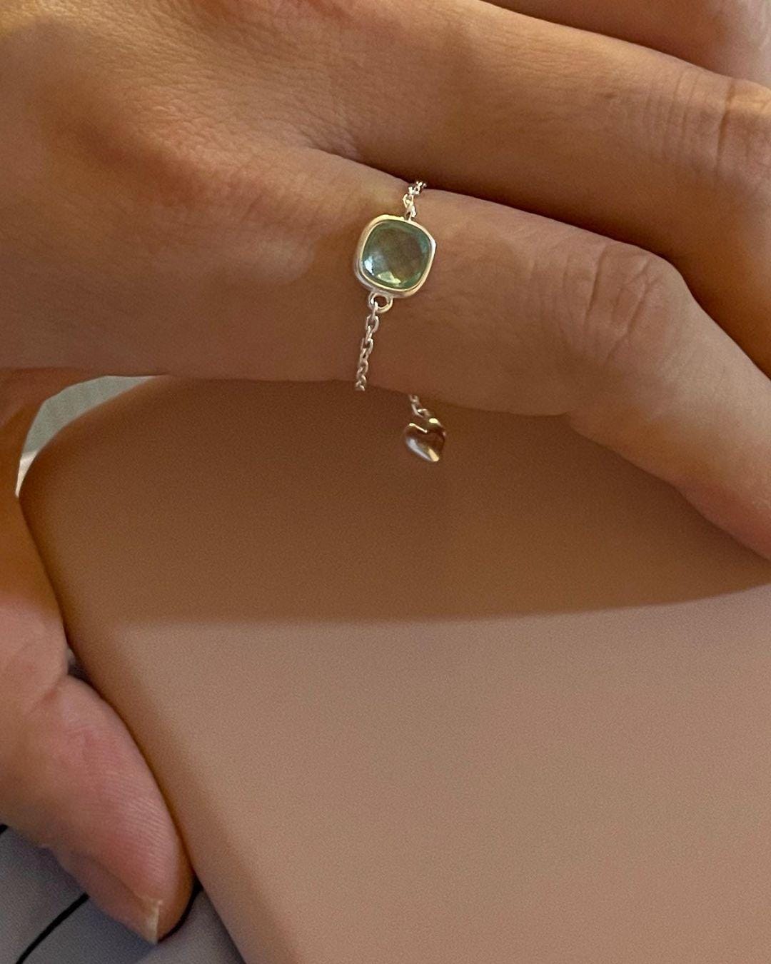 Square Stone Cocktail Chain Ring