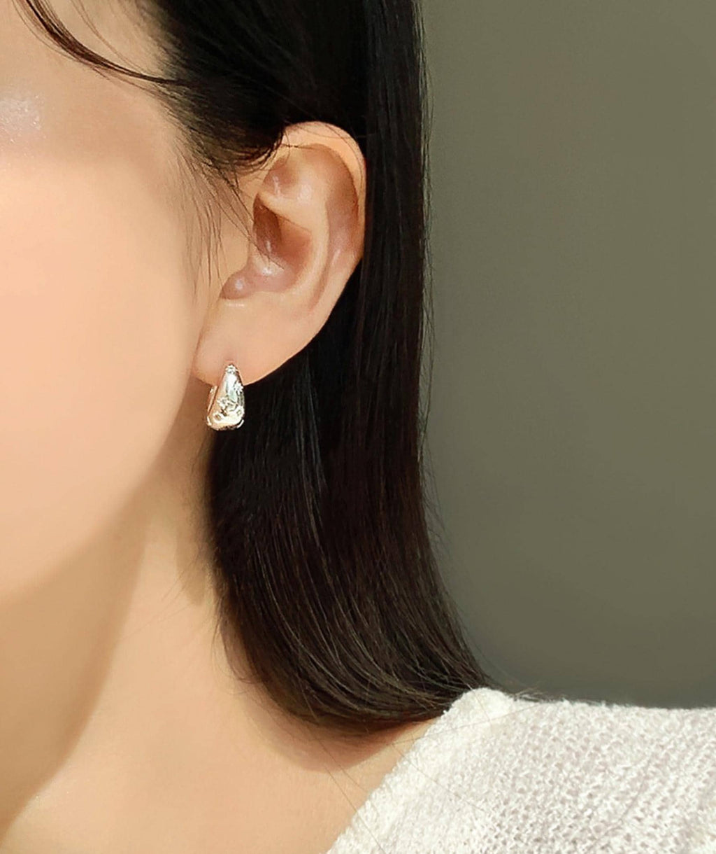 Chunky Droplet Star Huggie Earrings