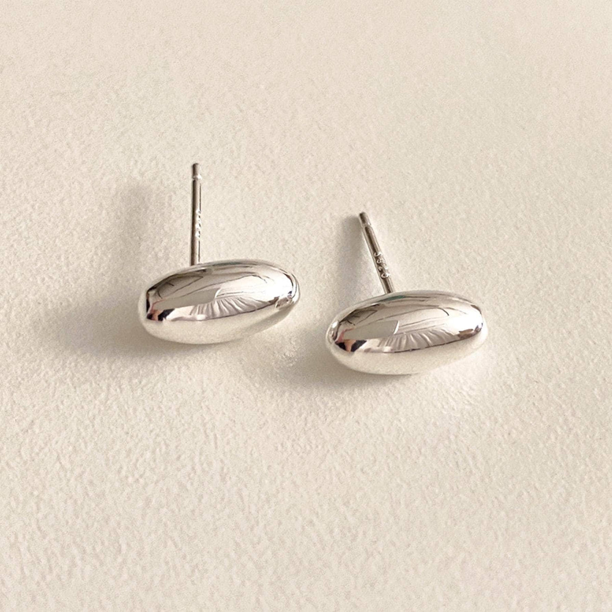 Silver Oval Bar Stud Earrings