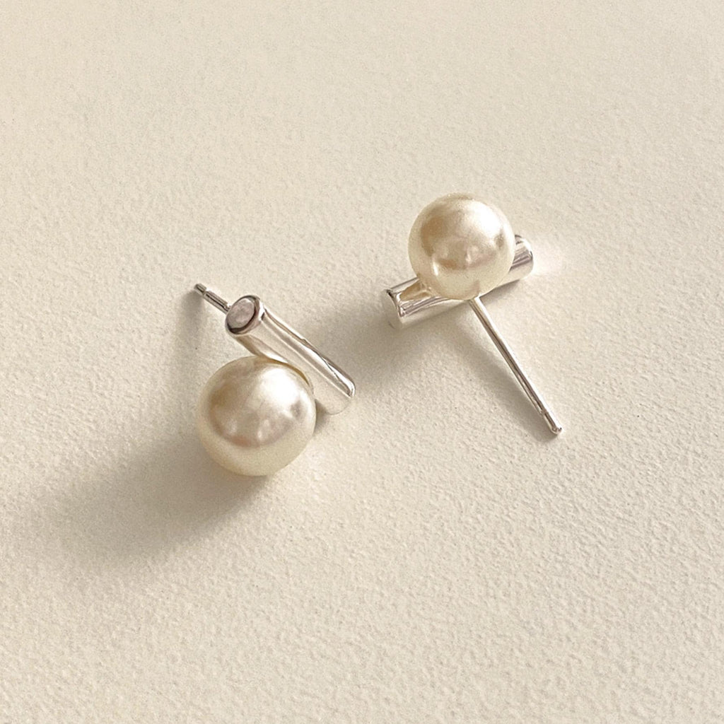 Pearl & Bar Stud Earrings