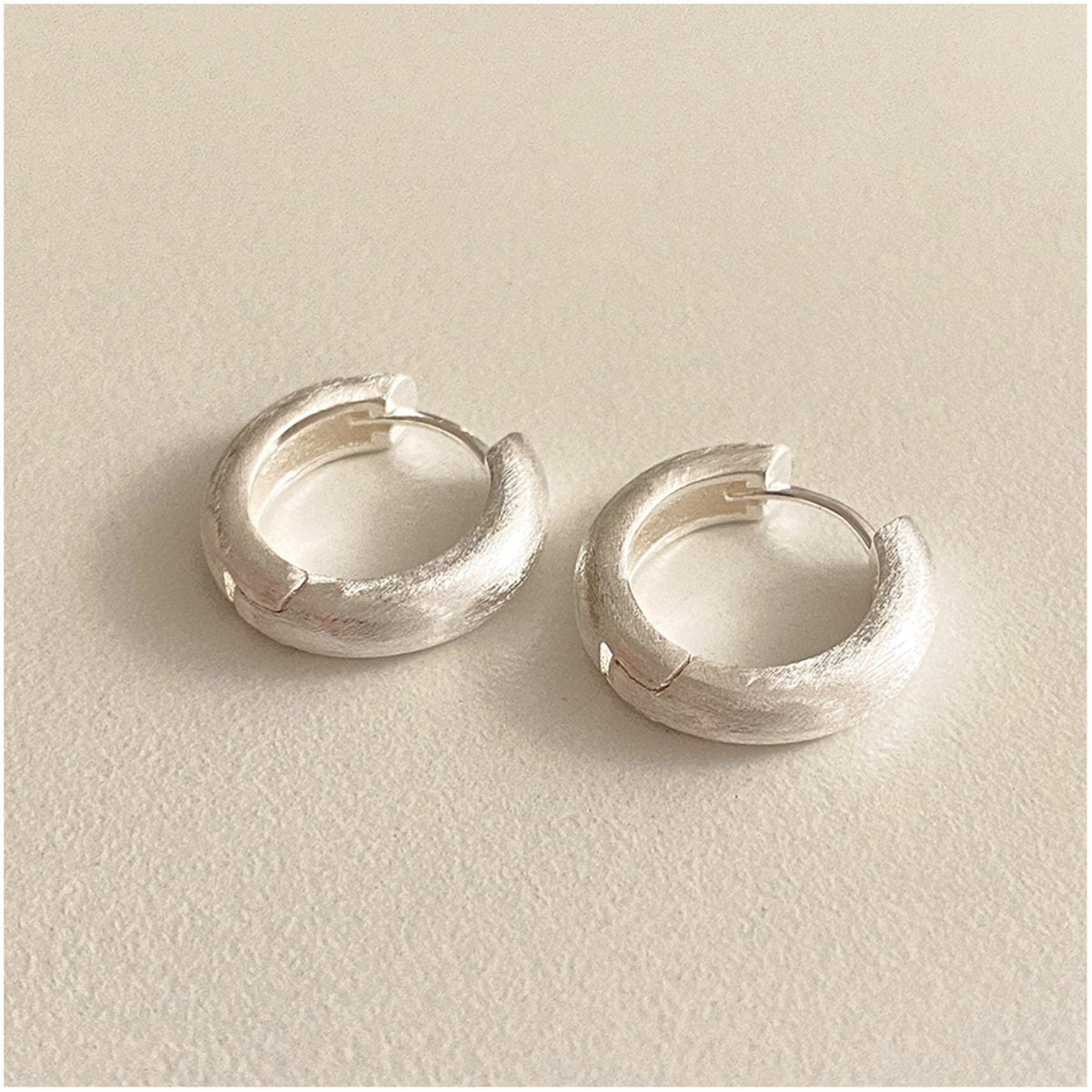 Timeless Chunky Matte Huggie Earrings