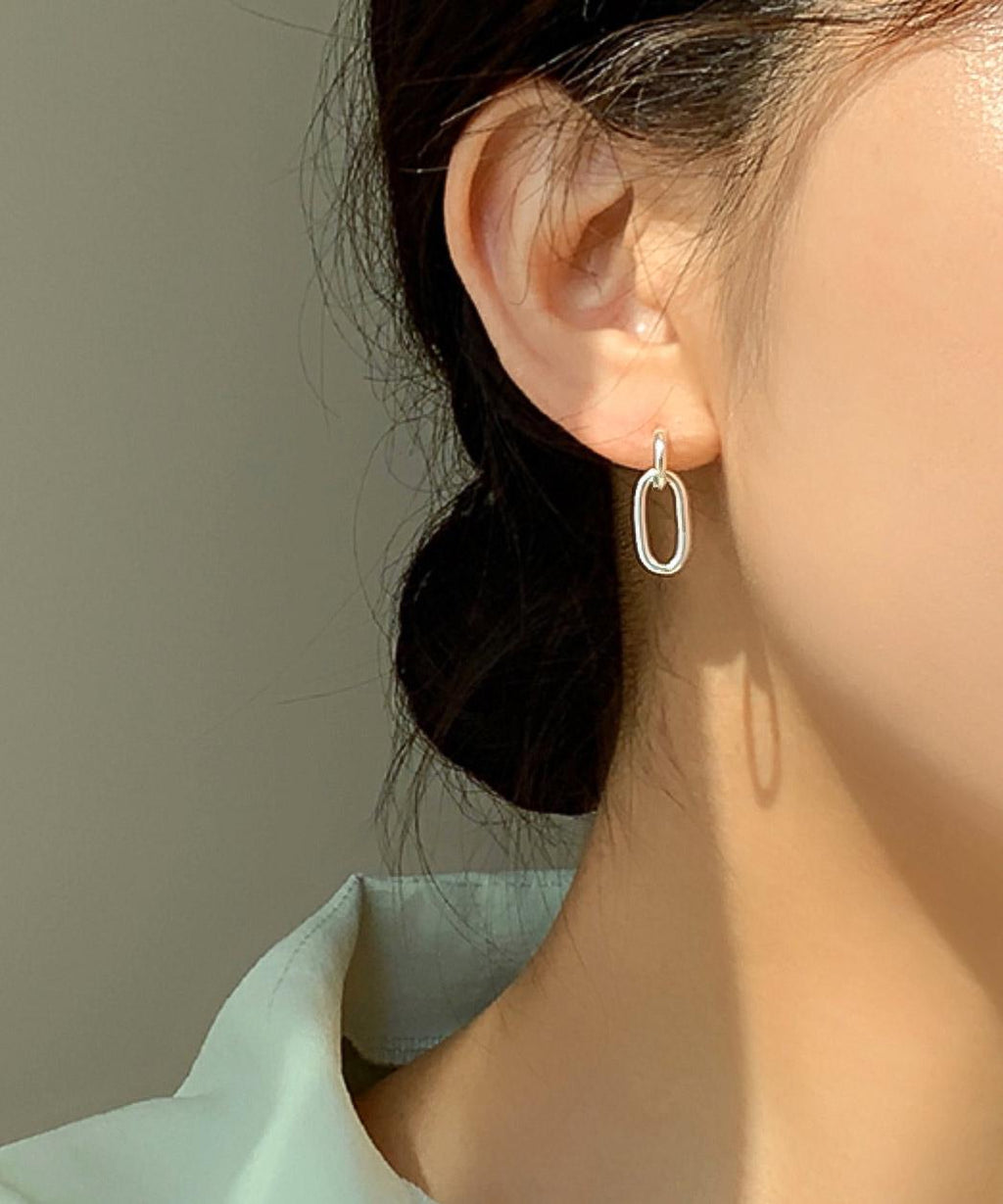Sleek Link Drop Earrings