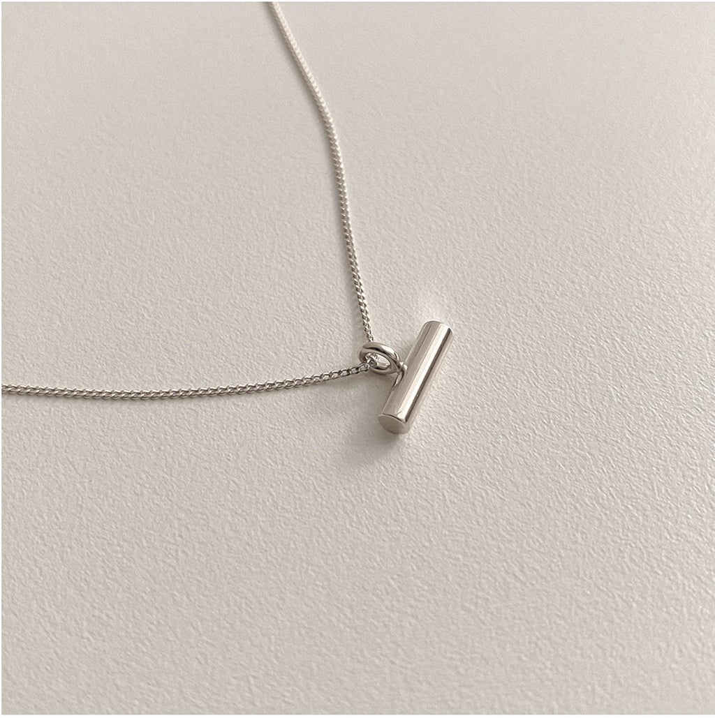 Minimal Silver Bar Pendant Necklace