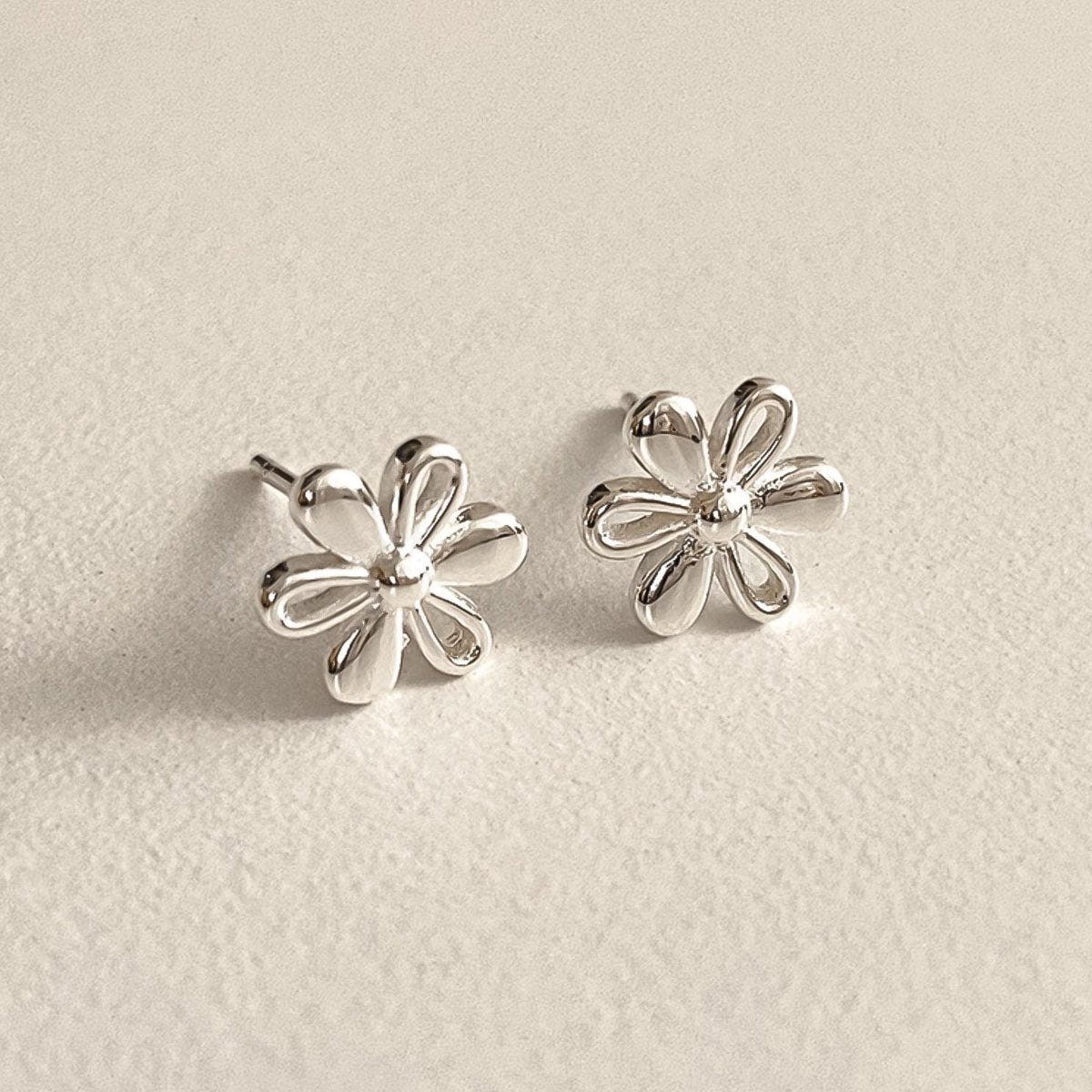 Sculptural Silver Daisy Stud Earrings
