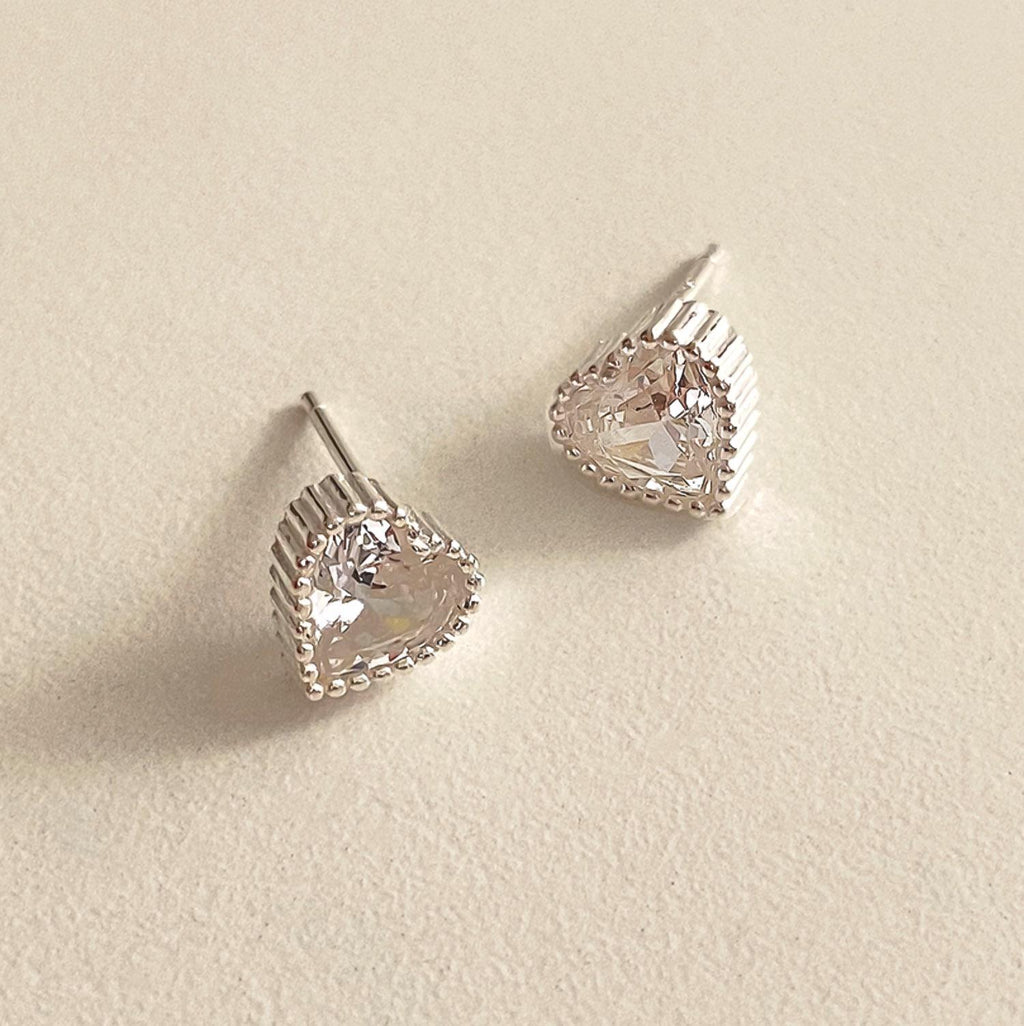 Heart Solitaire Stud Earrings