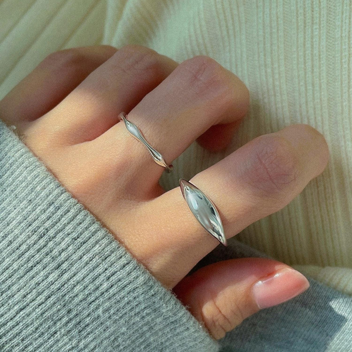 Dainty Wave Stacking Ring