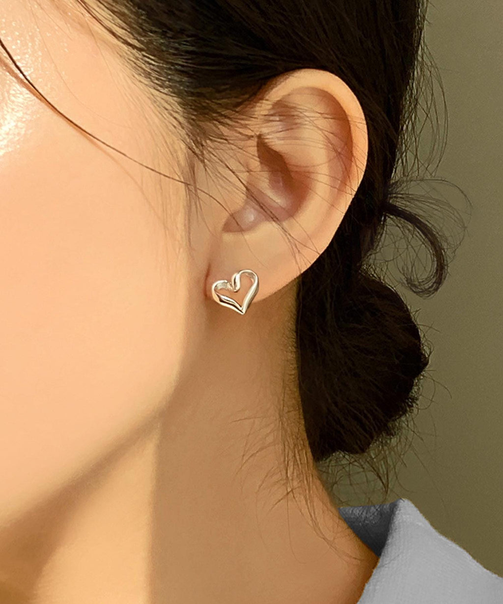 Twisted Heart Stud Earrings
