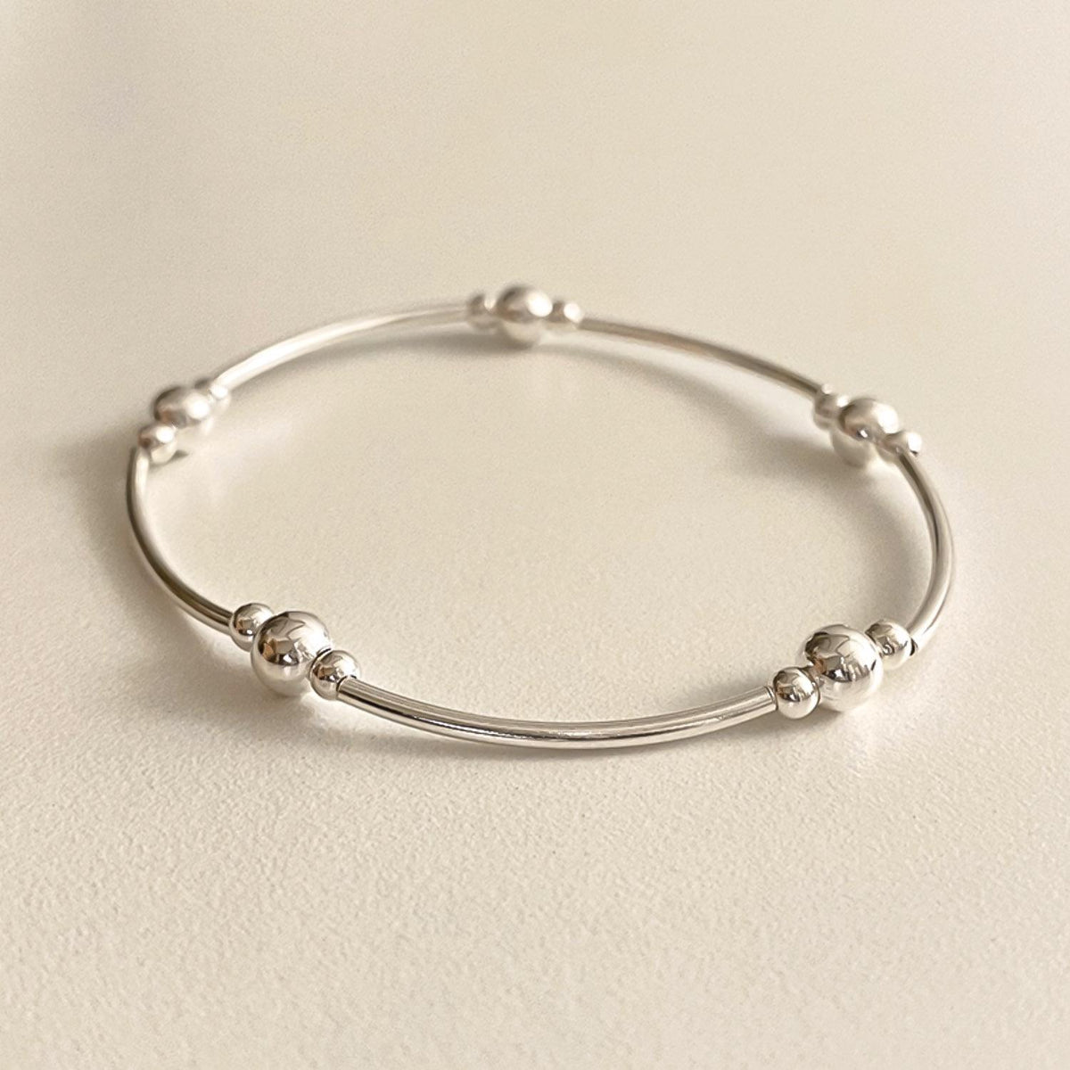 Elastic Silver Ball Beaded Bracelet