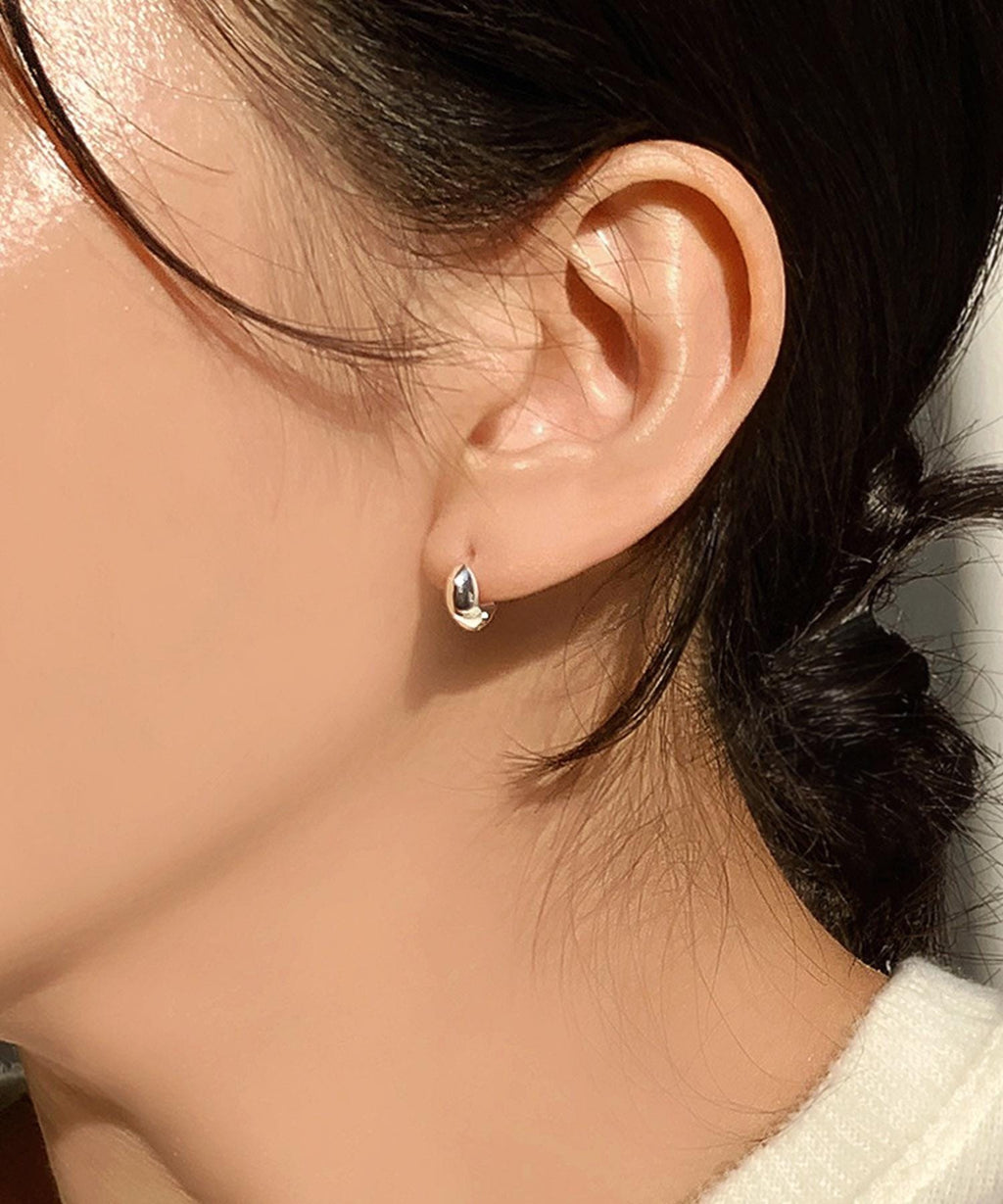Sculpted Mini Dome Hoop Earrings