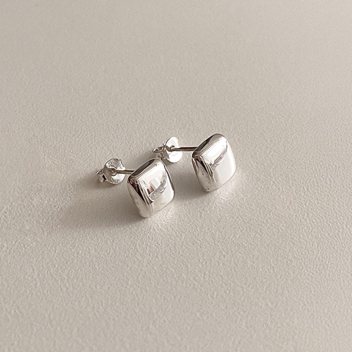 Pillow Square Stud Earrings