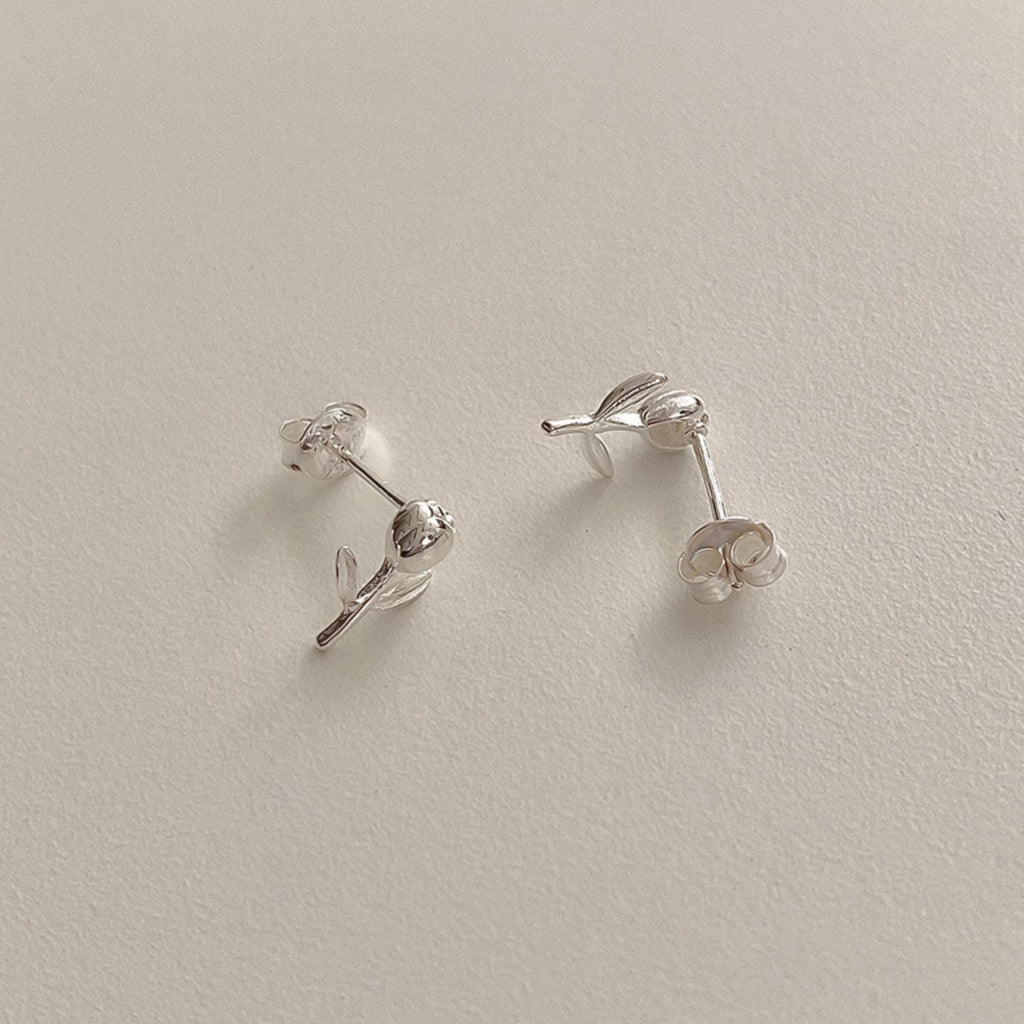 Bud Flower Stud Earrings