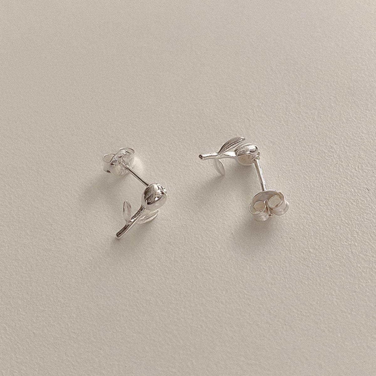 Bud Flower Stud Earrings