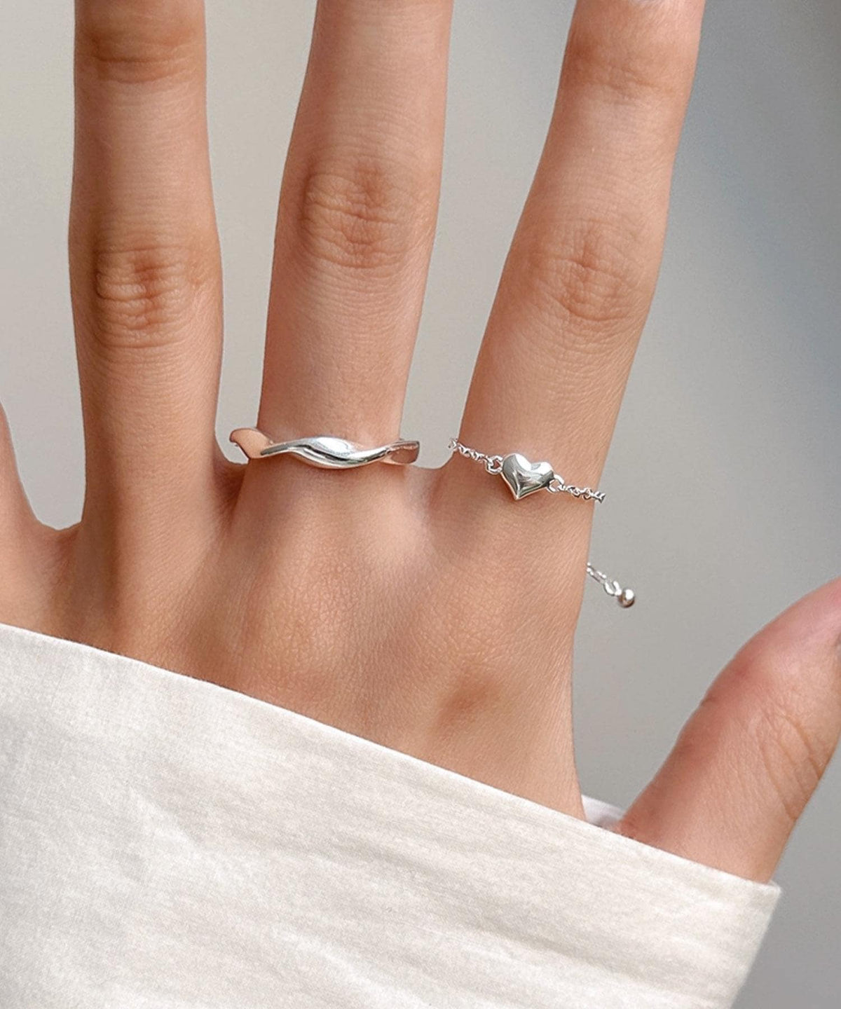 Puffy Heart Chain Ring