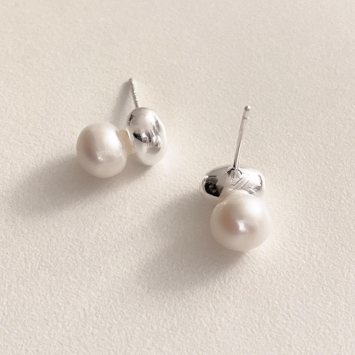 Pebble Pearl Stud Earrings