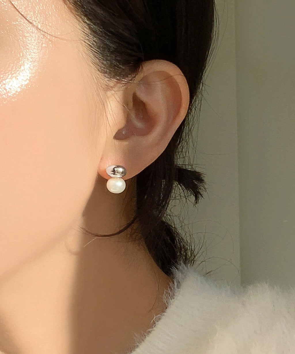 Pebble Pearl Stud Earrings