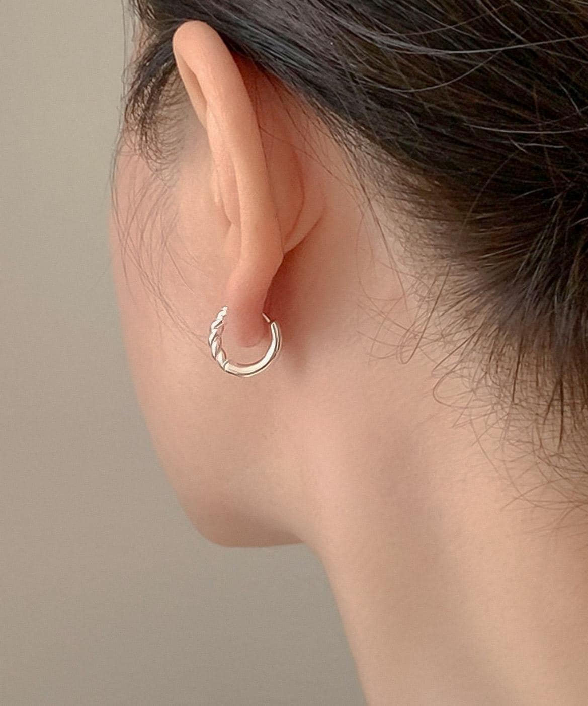 Twist & Smooth Bold Huggie Earrings