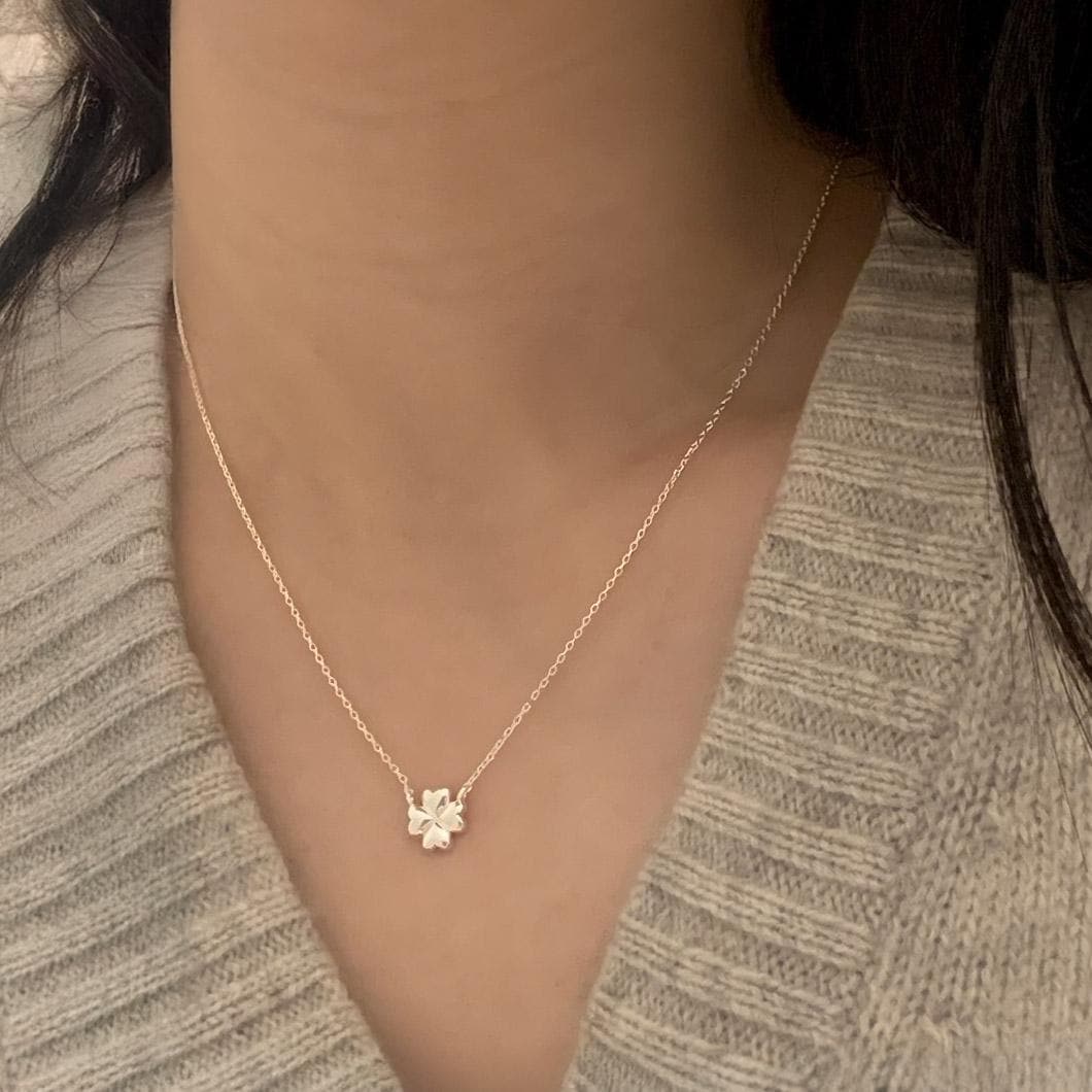 Clover Heart Pendant Necklace