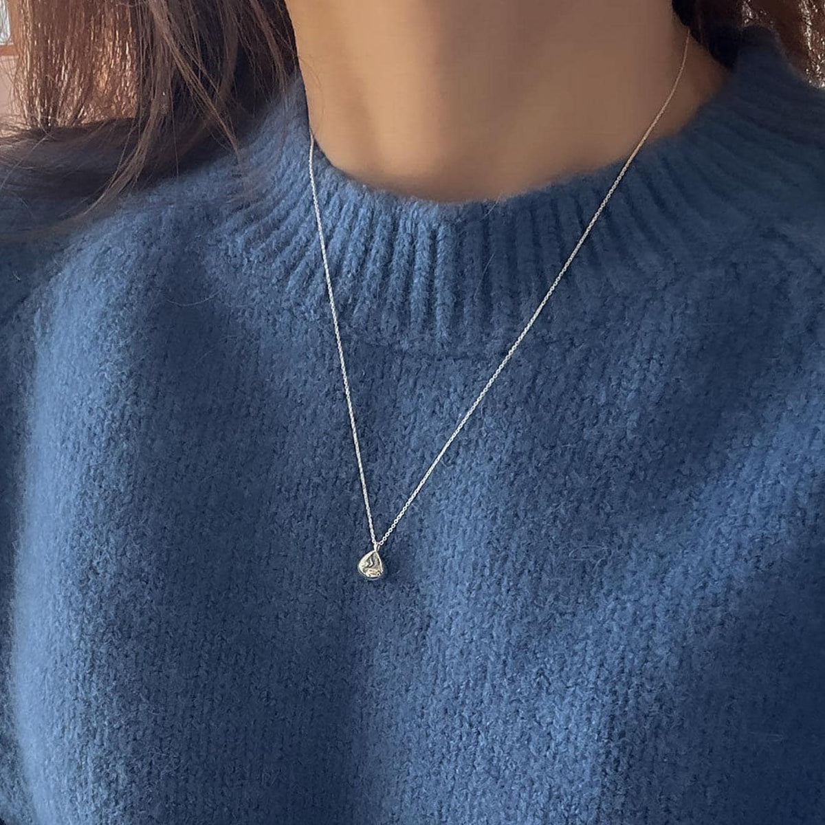 Organic Small Pebble Drop Necklace