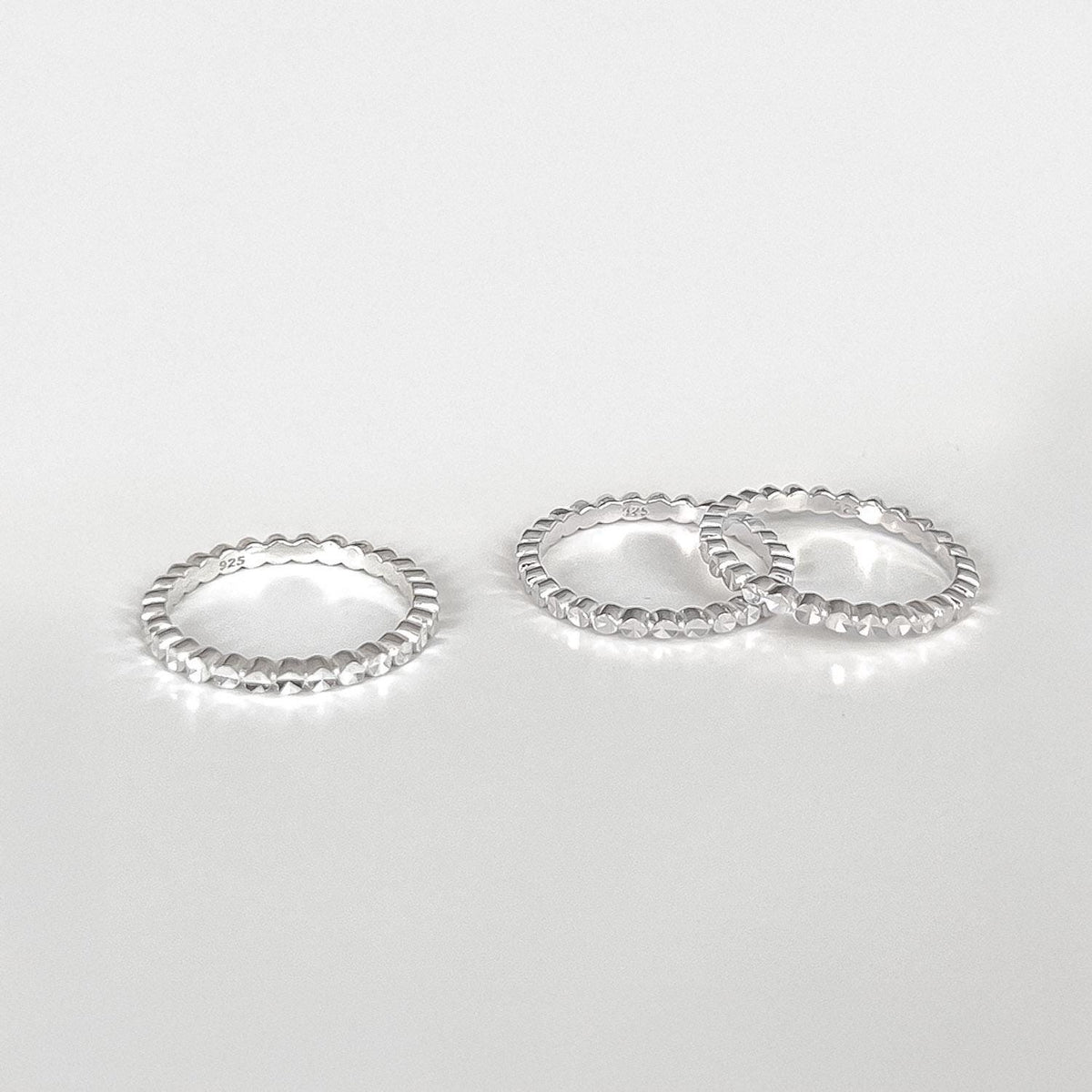 Diamond-Cut Beaded Band Ring
