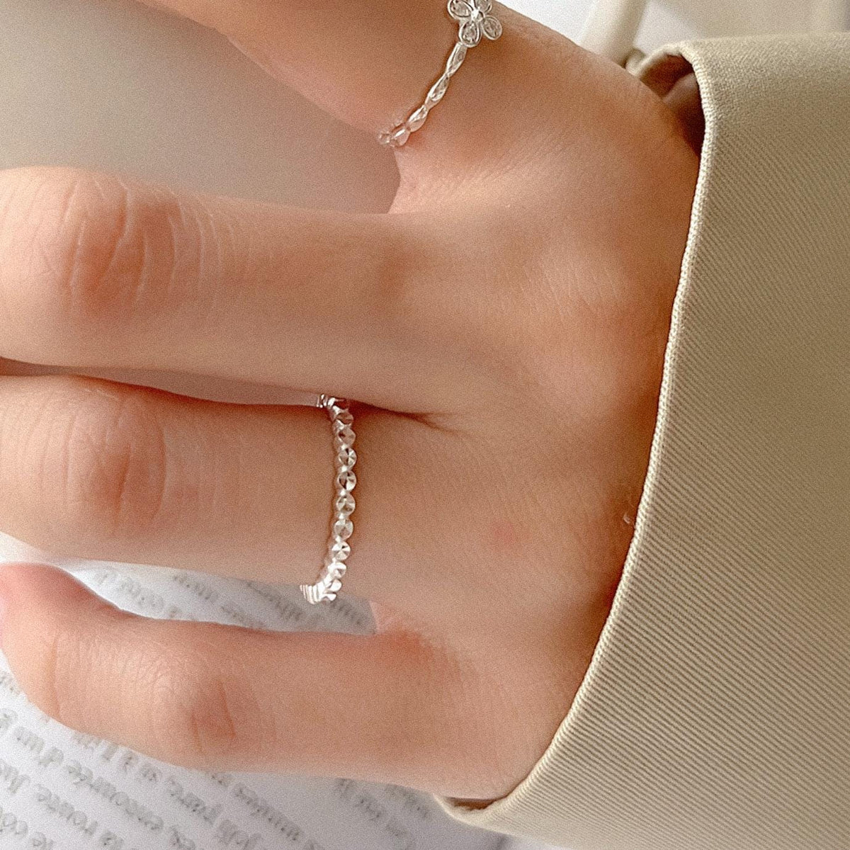 Diamond-Cut Beaded Band Ring