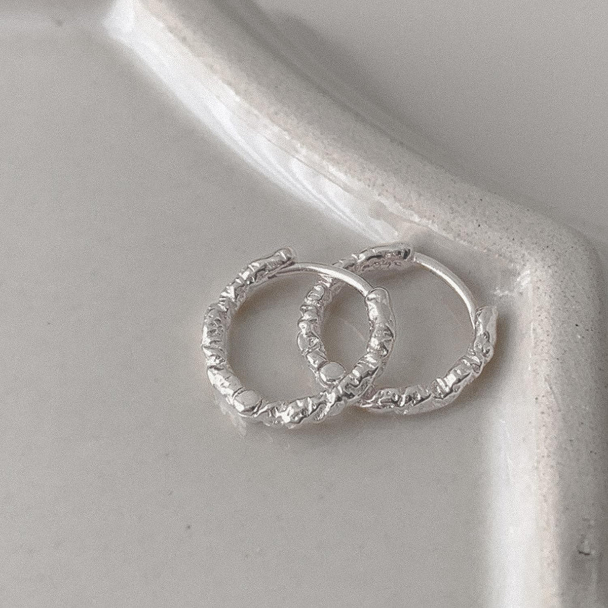 Wrinkled Texture Hoop Earrings