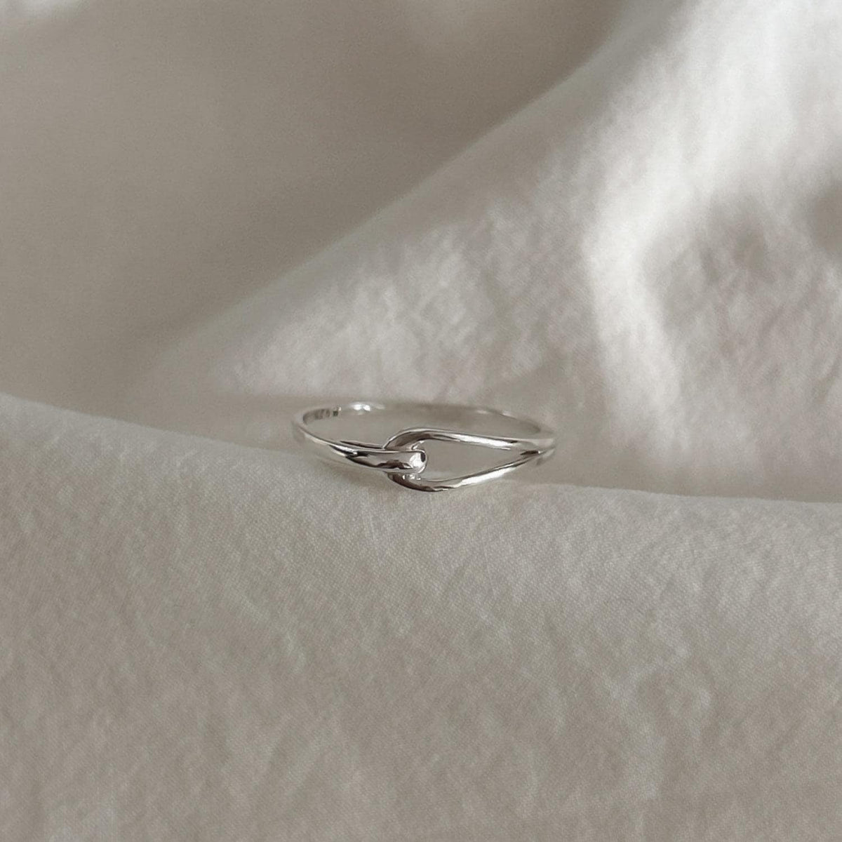 Entwined Dual Band Ring