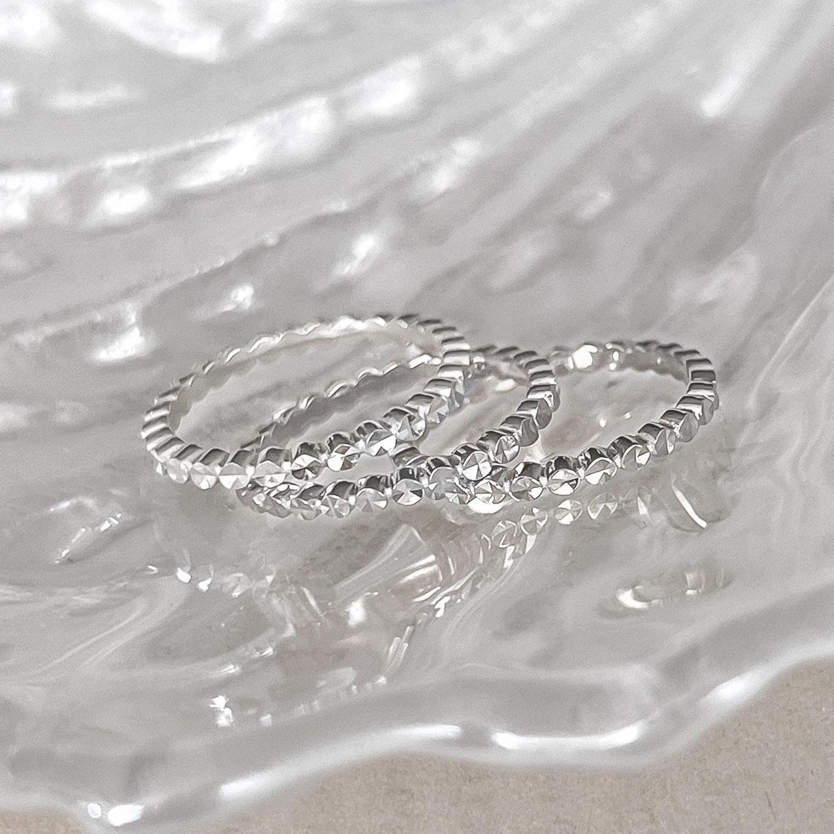 Diamond-Cut Beaded Band Ring
