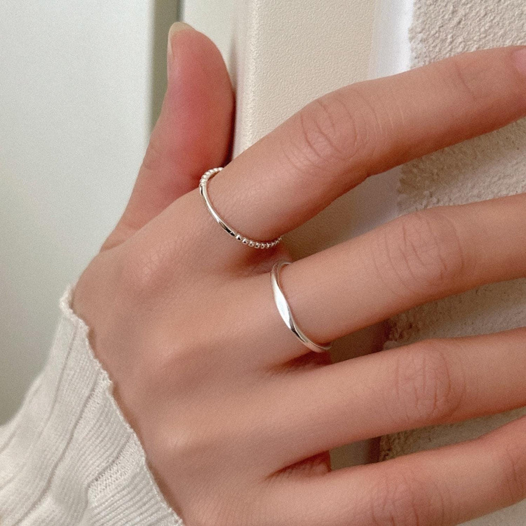 Minimal Flat Edge Band Ring