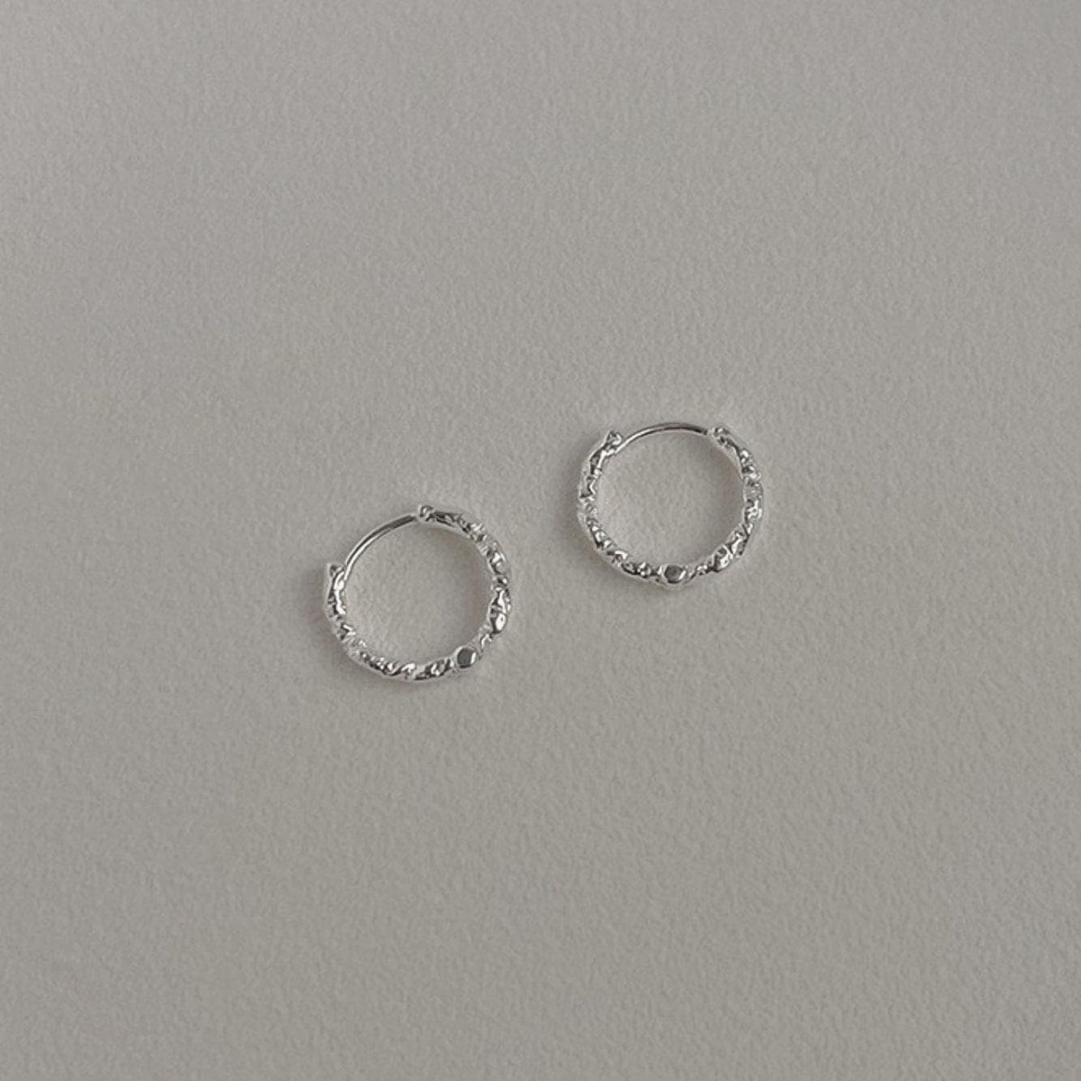 Wrinkled Texture Hoop Earrings