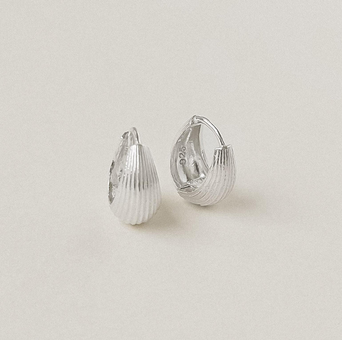 Ribbed Teardrop Huggie Earrings