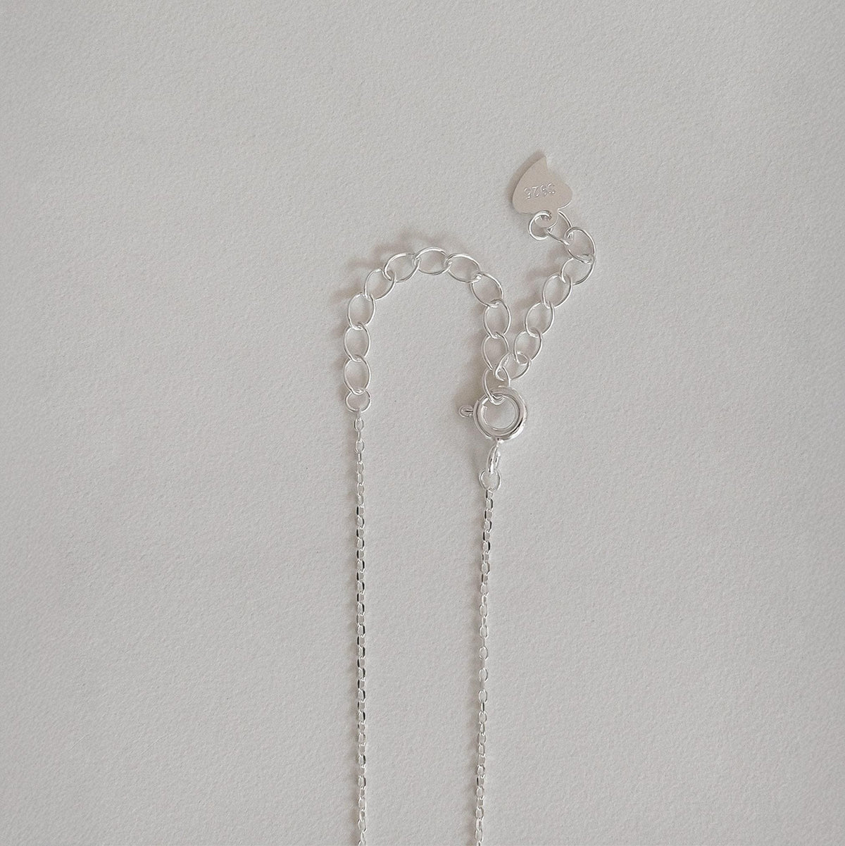Knot Loop Pendant Necklace