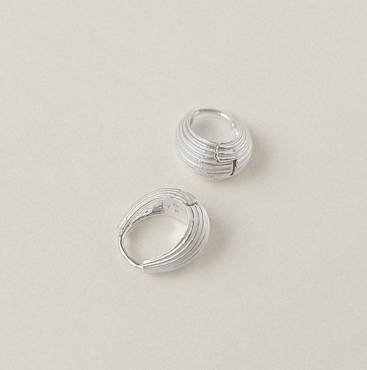 Ribbed Teardrop Huggie Earrings