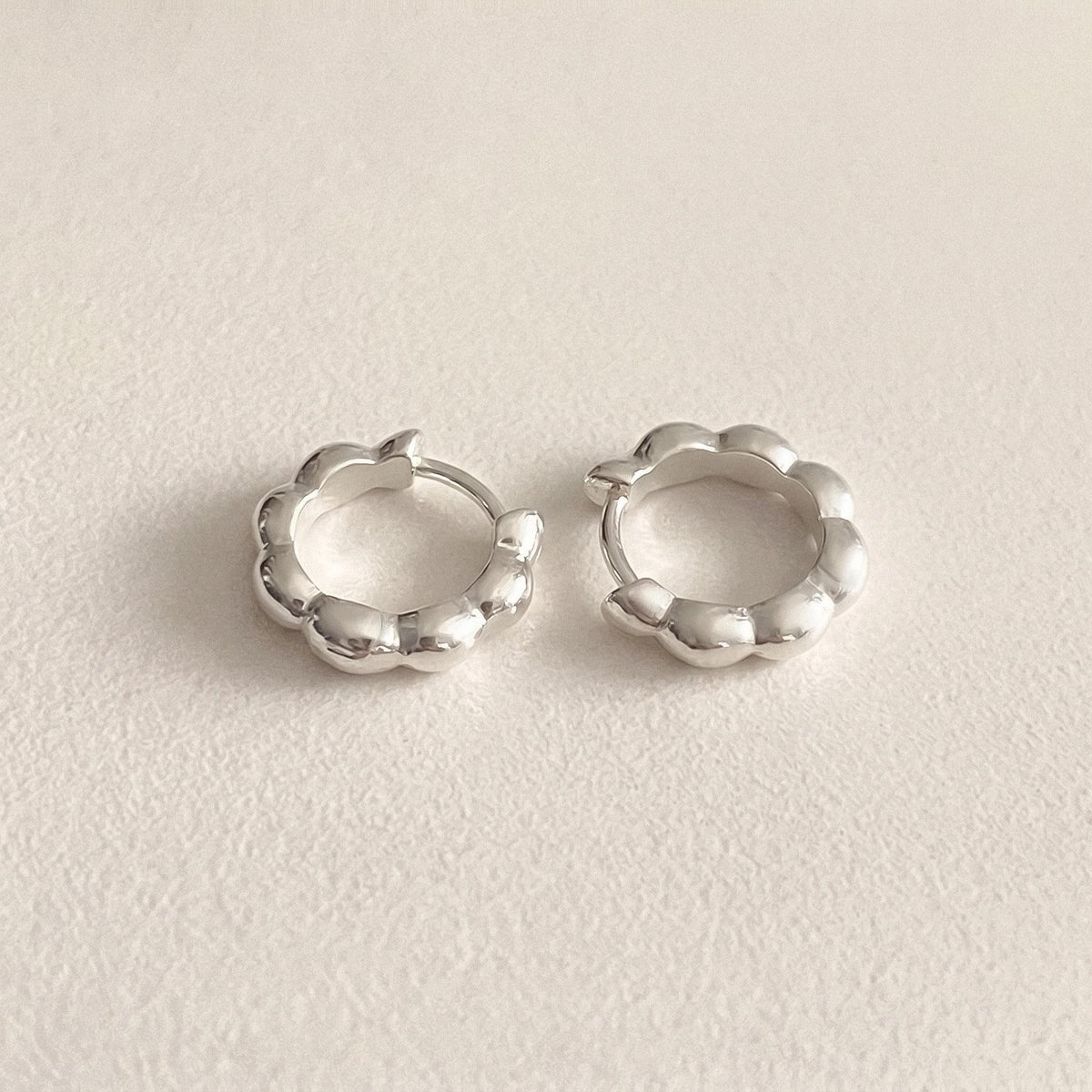 Essential Bubble Huggie Earrings