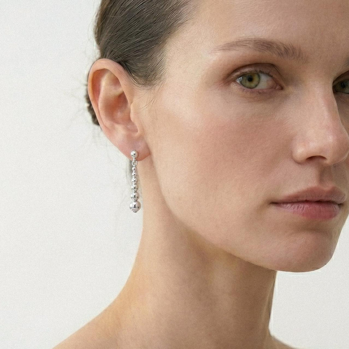 Graduated Silver Ball Drop Earrings